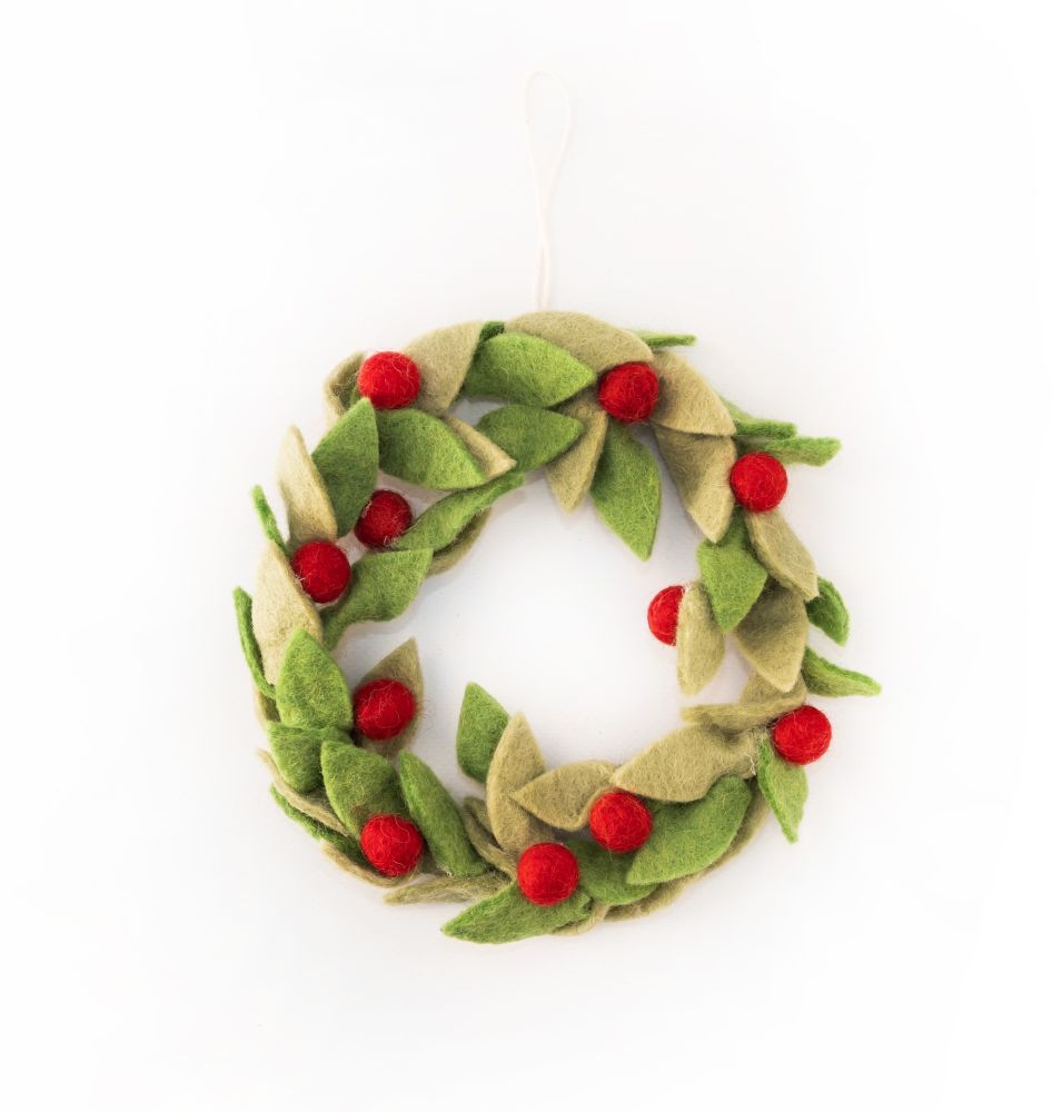 Wreath Small-Felt Leaves and Berries